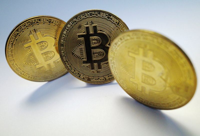  Giá Bitcoin hôm nay: ổn định ở mức gần 64.000 đô